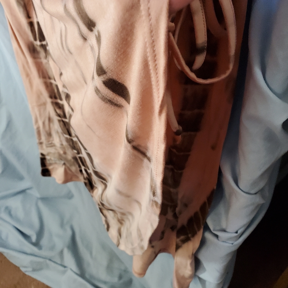 White Mark Women's Tie-Dye Faux Wrap Dress - Picture 5 of 8
